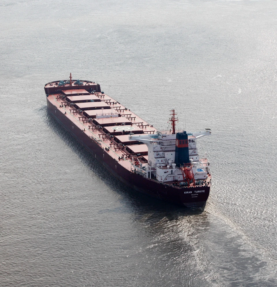 M/V KIRAN TURKIYE, Capesize bulk carrier, under way